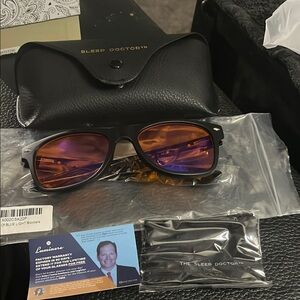 🎉$5🎉 3 for 10🎉The Sleep Doctor Blue light blockers